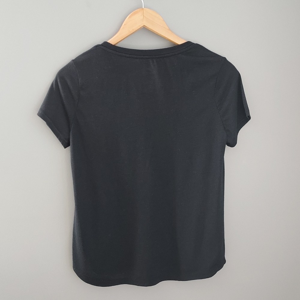 Nike, size XL, black tshirt - Picture 2 of 5